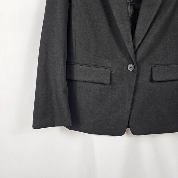 Aritzia The Group by Babaton Lined Blazer like Jacket in Black Size 1 - Picture 6 of 12